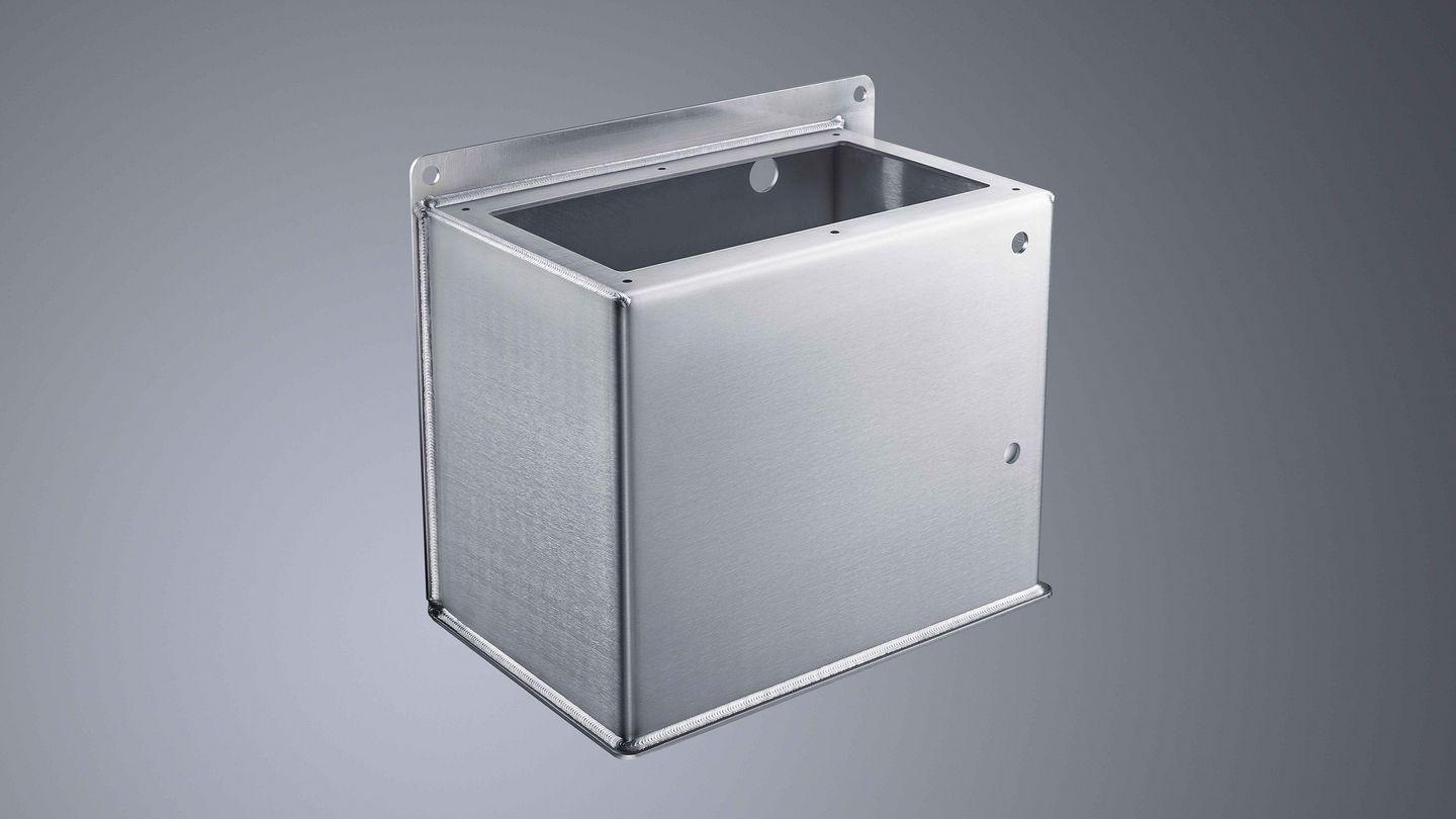 TruArc Weld 1000, junction box made of 3 mm chromium nickel-steel